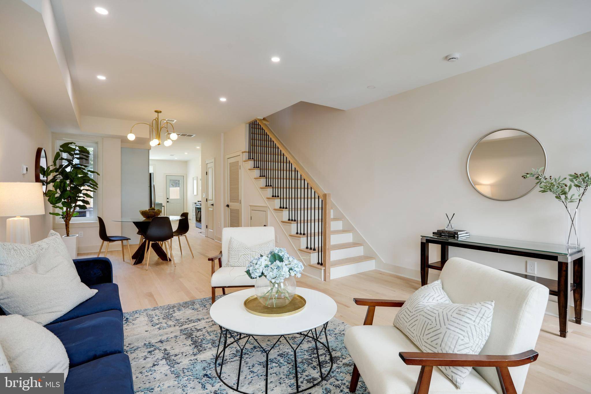 Washington, DC 20002,1421 DUNCAN ST NE