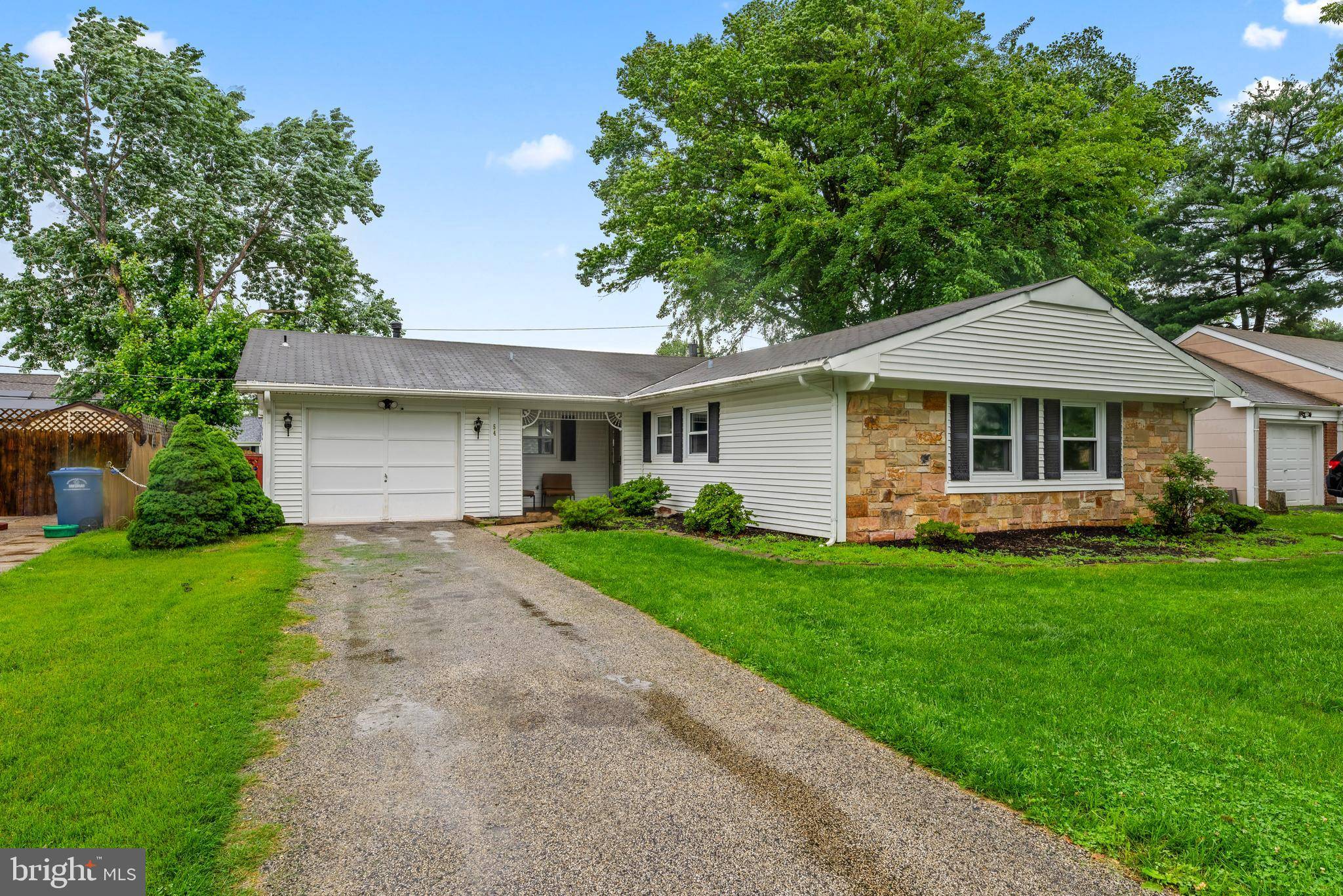 Willingboro, NJ 08046,54 EASTBROOK LN