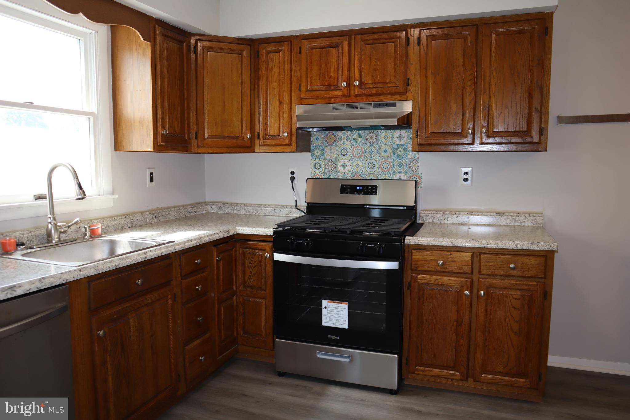 Maple Shade, NJ 08052,332 BAILEY AVE #B