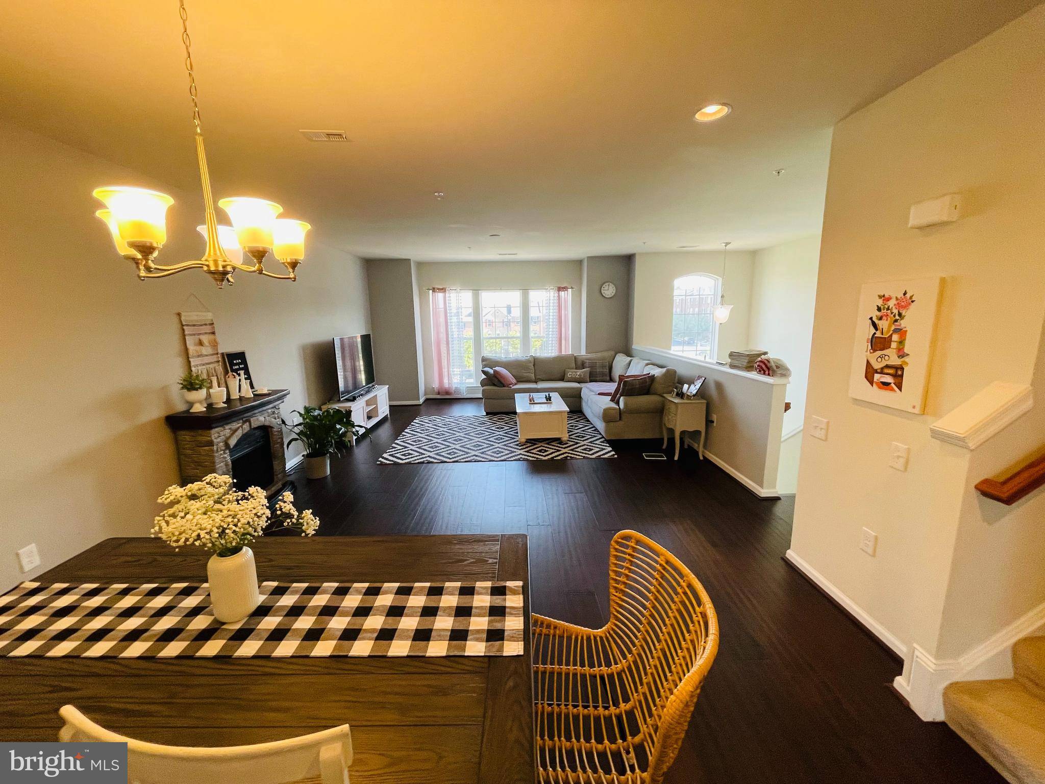 Ashburn, VA 20147,42699 WARDLAW TER