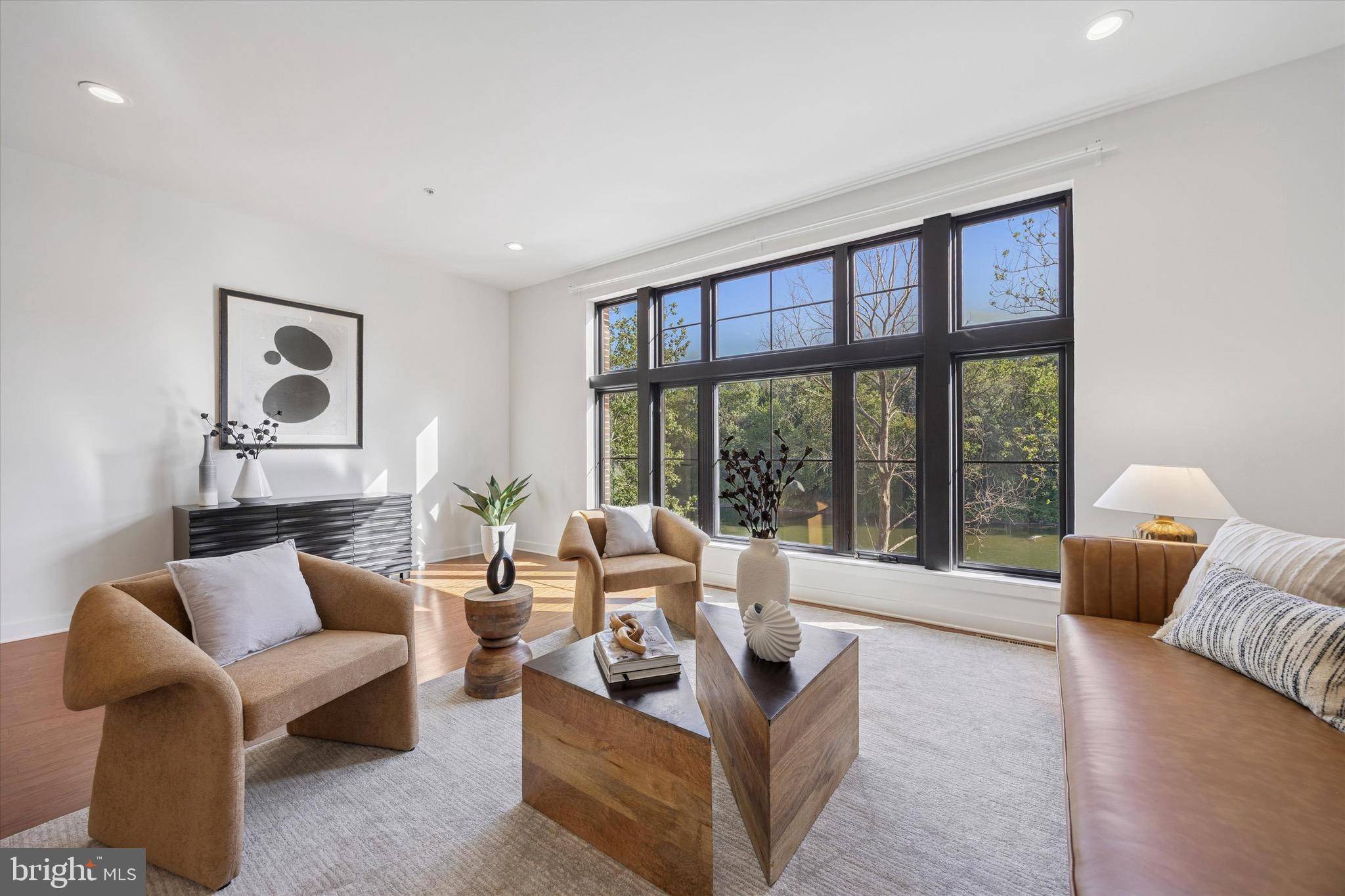 Philadelphia, PA 19127,4548 RIVERSIDE WAY