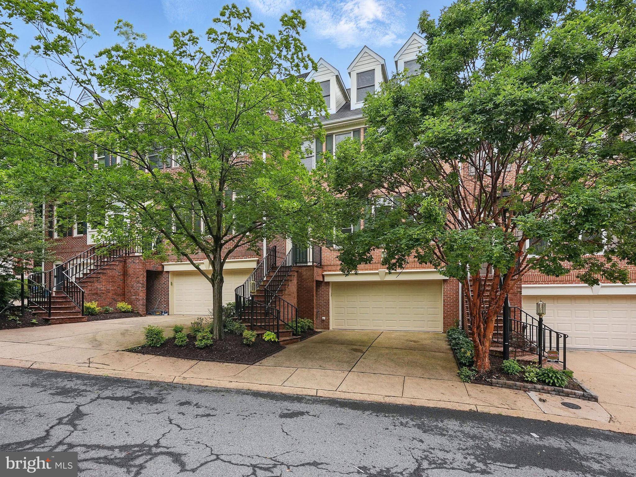 Arlington, VA 22201,2119 21ST RD N