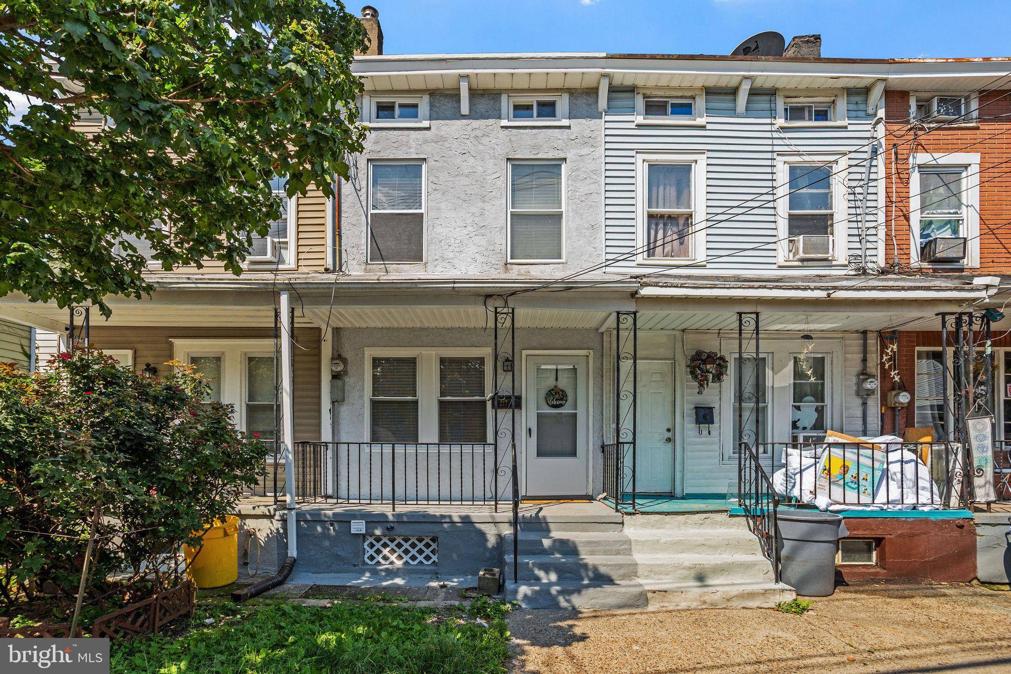 Trenton, NJ 08611,217 WASHINGTON ST