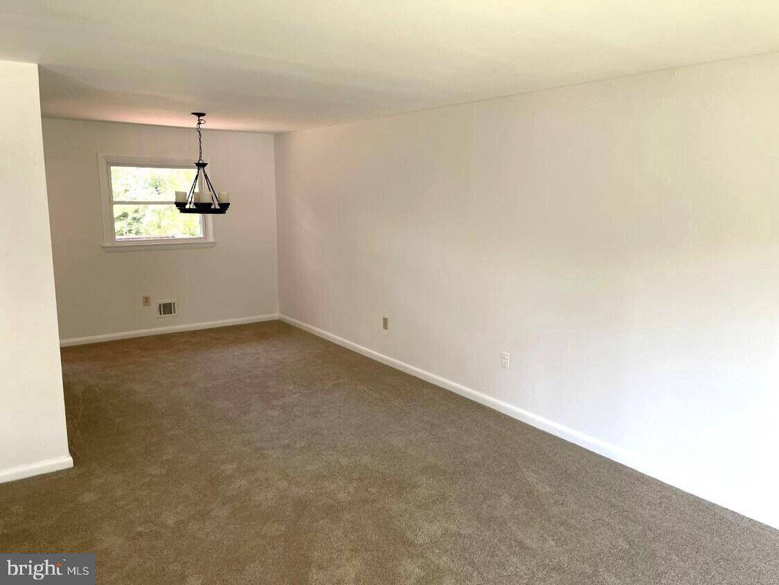 Bethesda, MD 20817,8706 HARTSDALE AVE