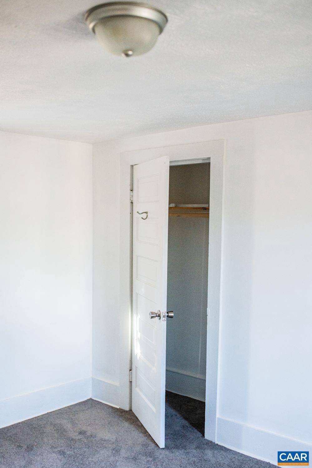 Shipman, VA 22971,67 LENTZ LN
