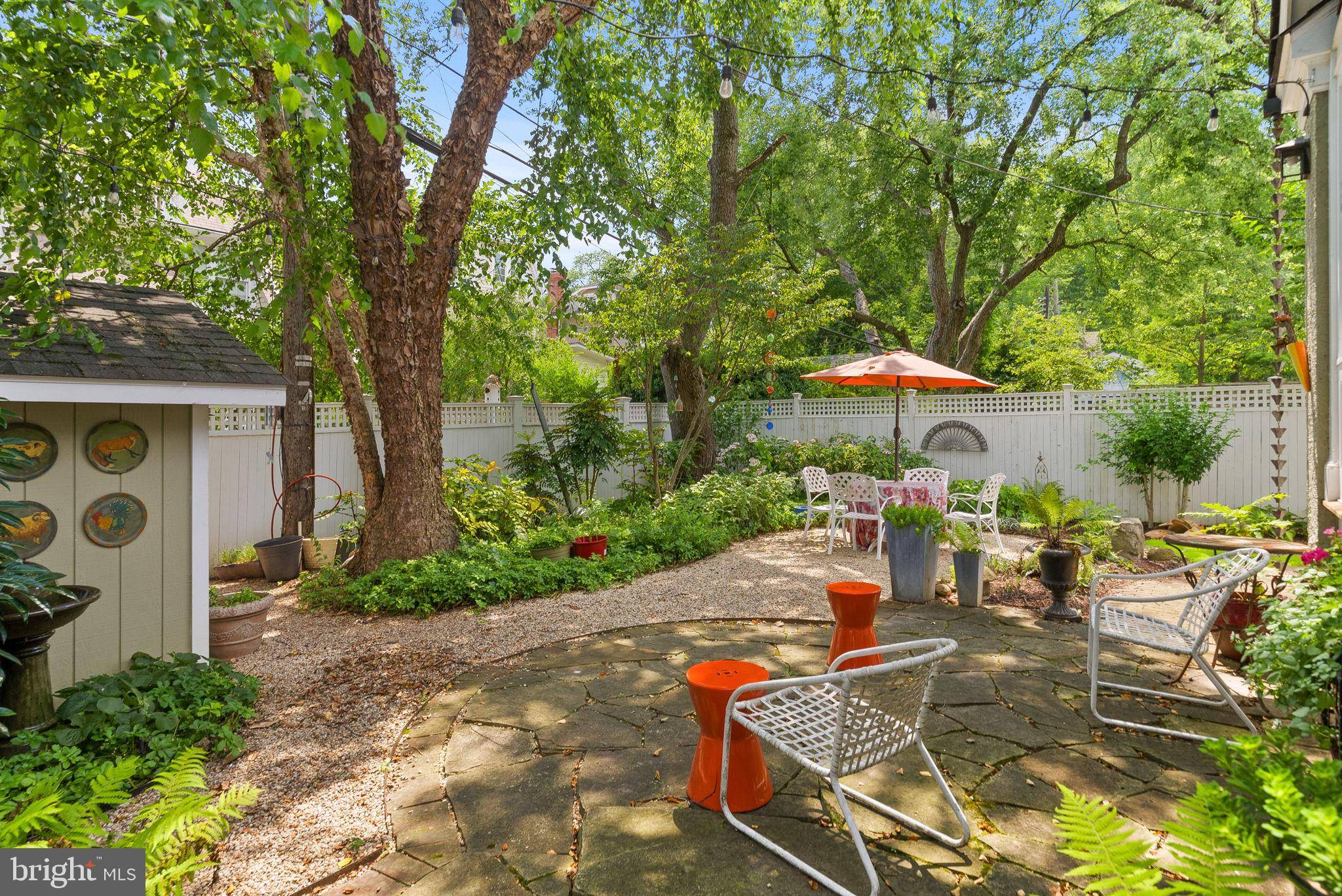 Alexandria, VA 22301,304 SUMMERS DR