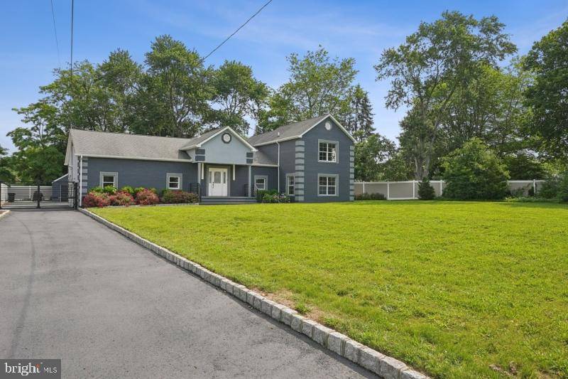 Hamilton, NJ 08619,126 COONEY AVE