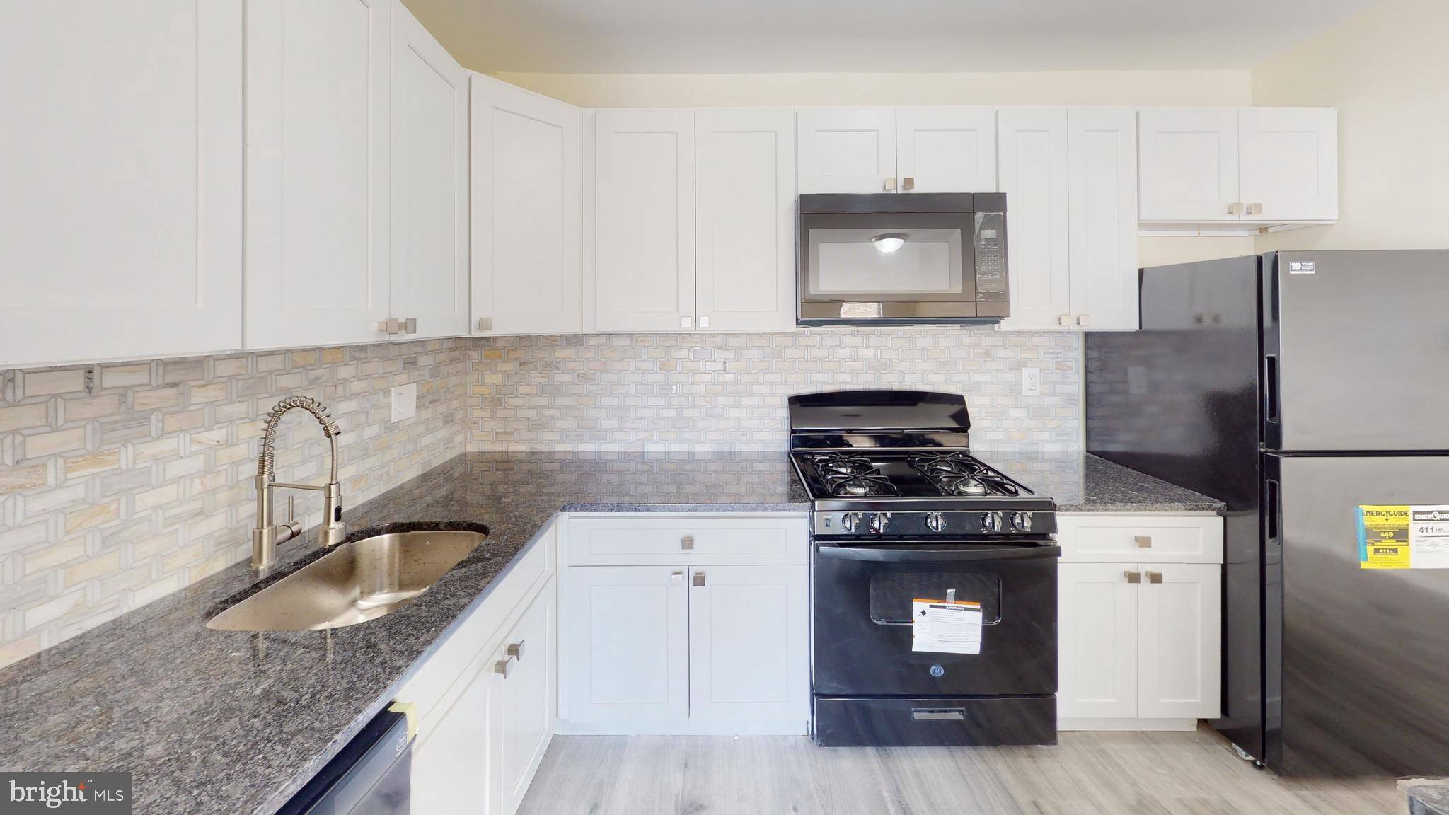Westville, NJ 08093,300 BROADWAY #B8
