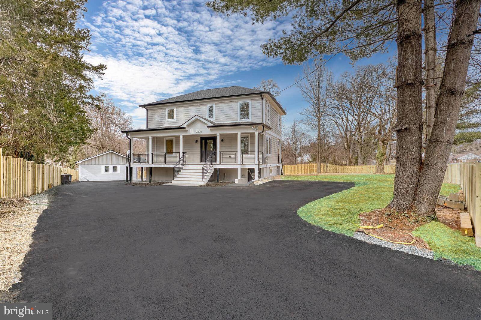 Hyattsville, MD 20783,9300 RIGGS RD