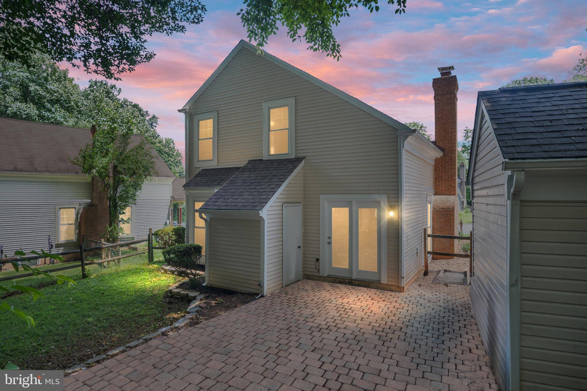 Dumfries, VA 22025,15091 HOLLEYSIDE DR
