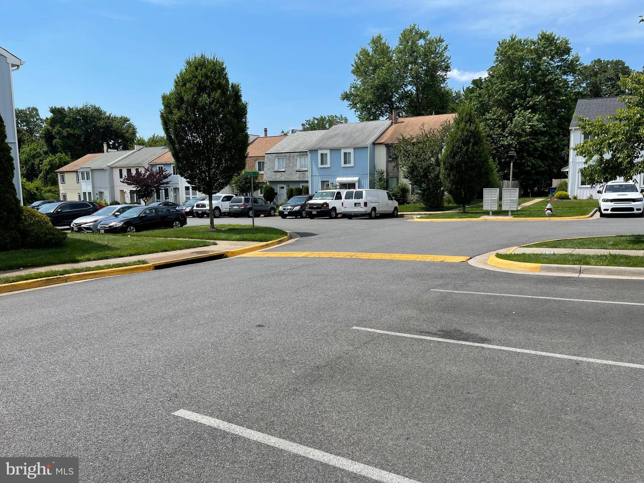 Herndon, VA 20170,1020 QUEENS CT
