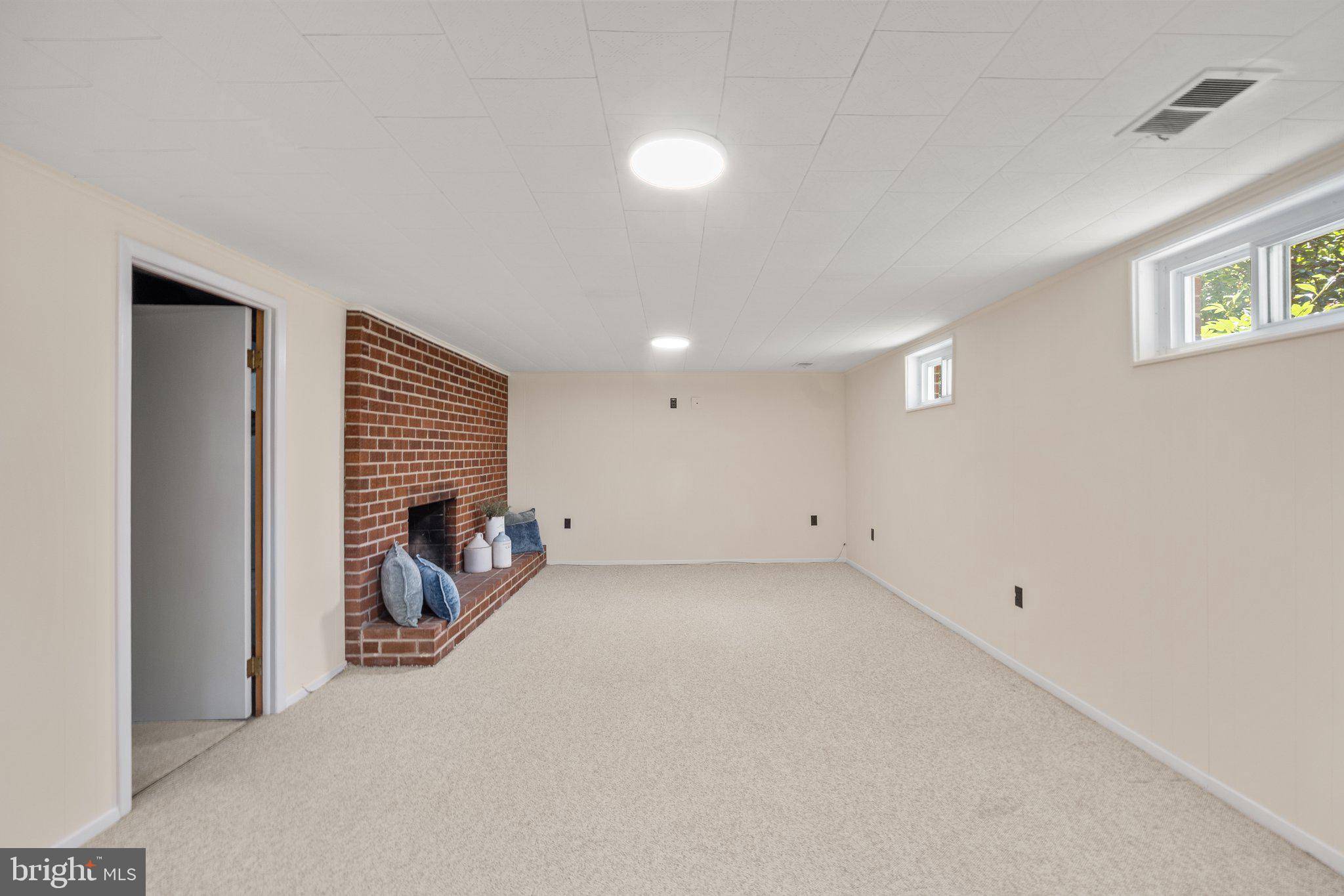 Beltsville, MD 20705,13110 FLINT ROCK DR