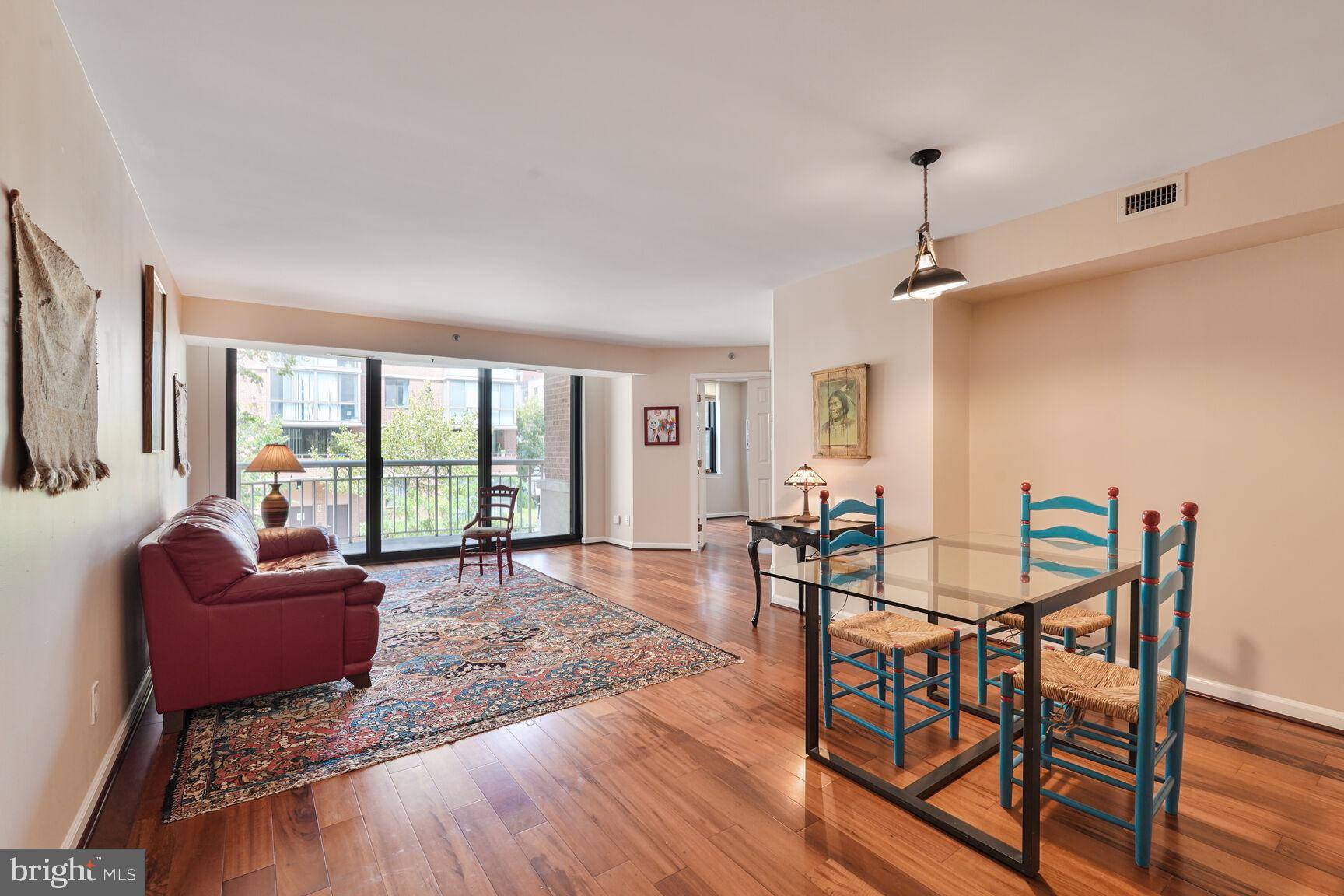 Alexandria, VA 22314,1200 BRADDOCK PL #211