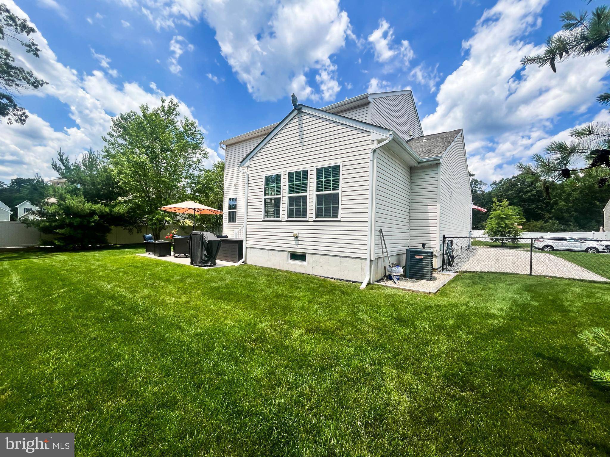 Egg Harbor Township, NJ 08234,329 SEA PINE DR