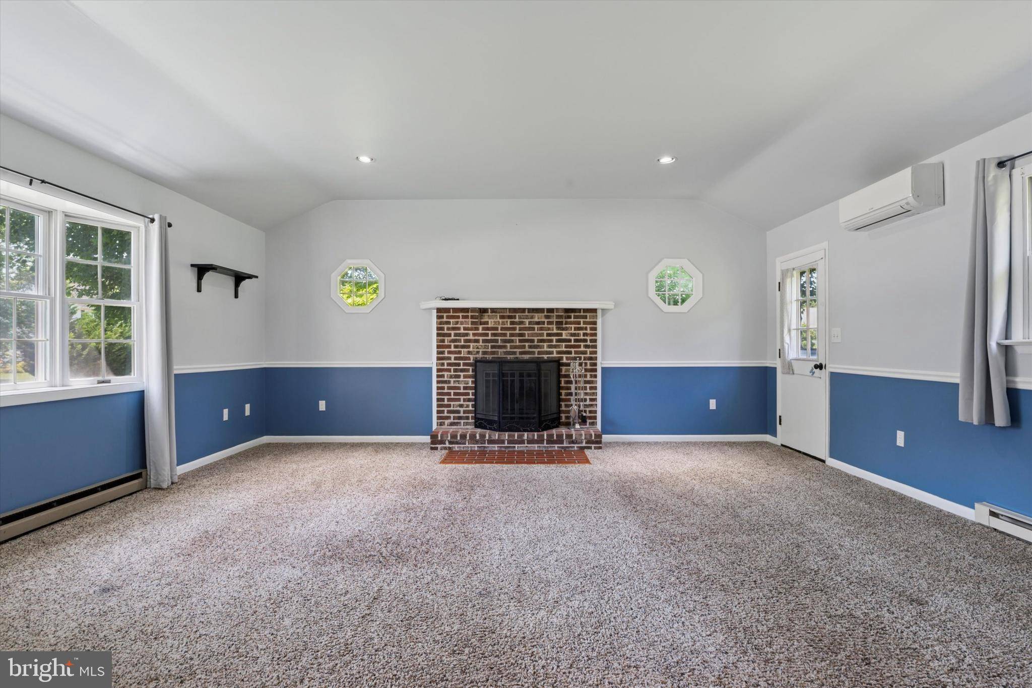 Atglen, PA 19310,739 3RD AVE
