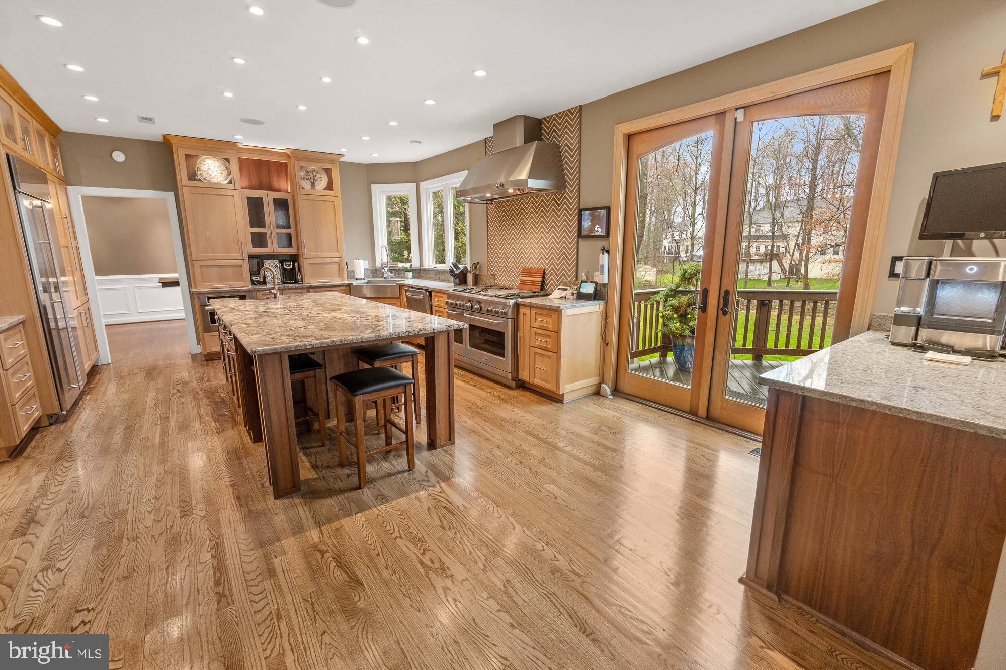 Poolesville, MD 20837,18312 MCKERNON WAY