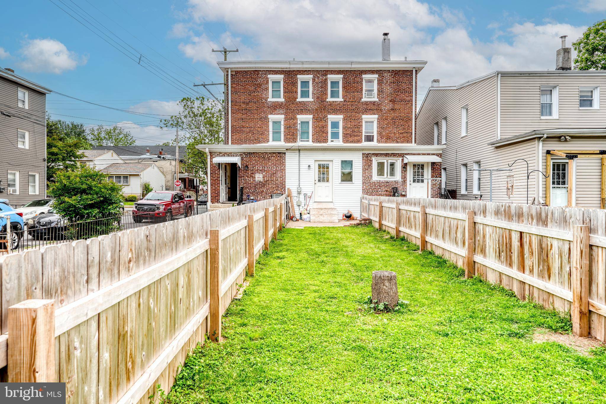 Bristol, PA 19007,303 LINCOLN AVE
