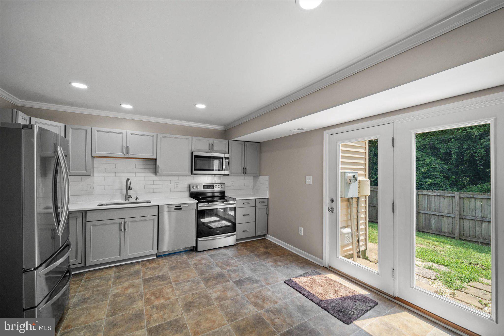 Fredericksburg, VA 22407,5242 MAGNOLIA PL