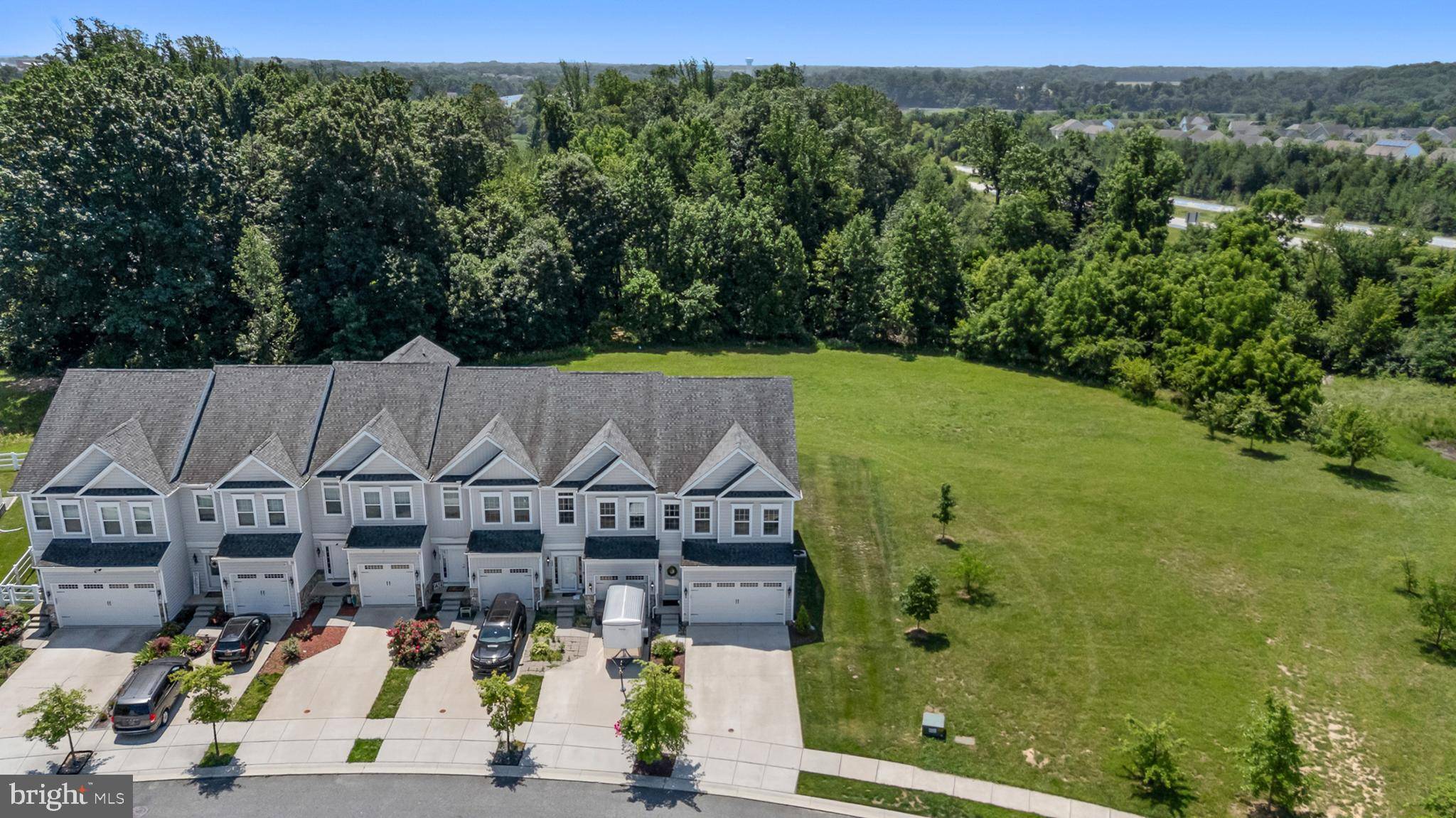 Townsend, DE 19734,242 MINGO WAY