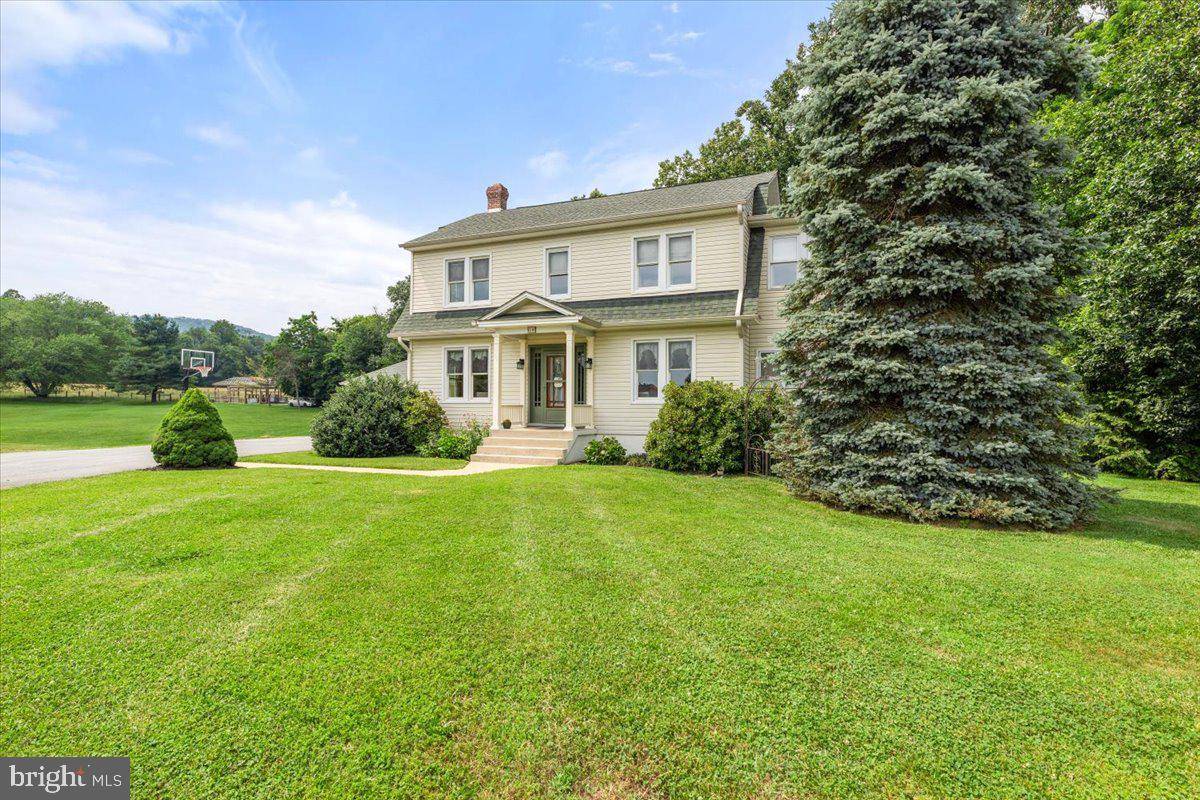 Thurmont, MD 21788,10 LINDA CT