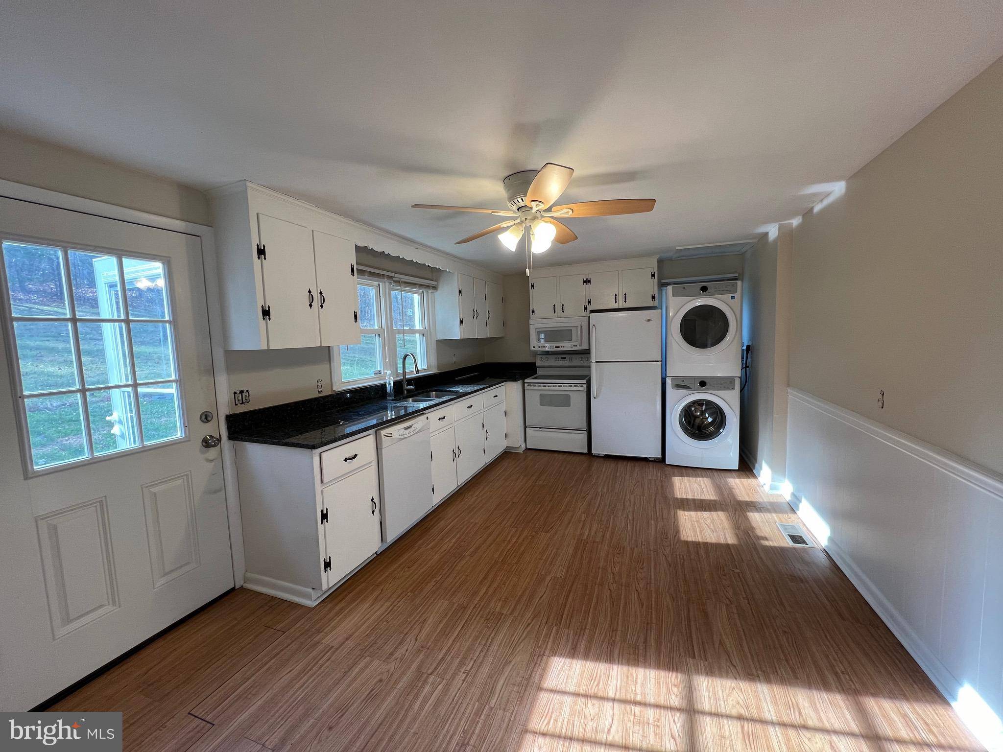 The Plains, VA 20198,5280 MERRY OAKS RD