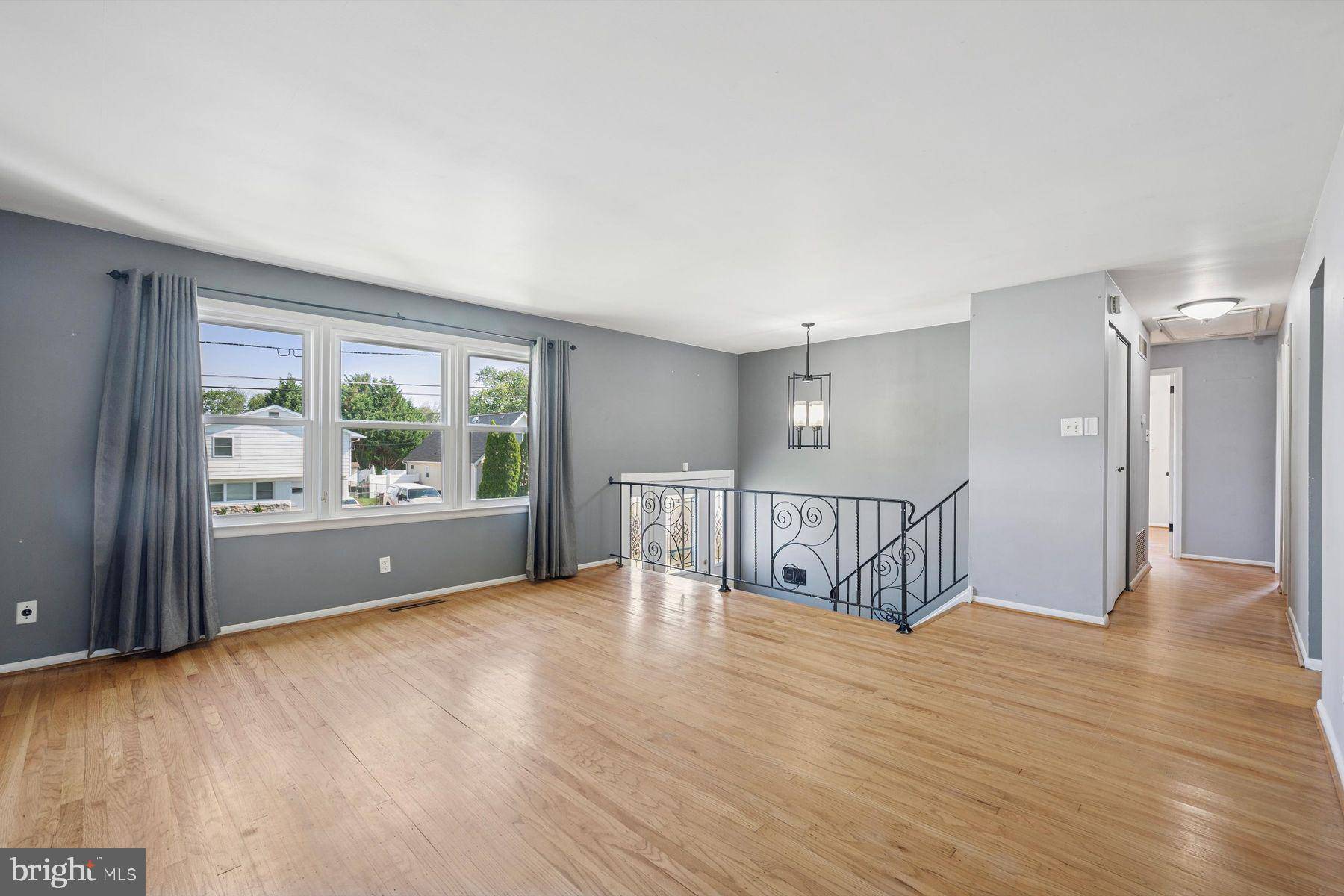 Blackwood, NJ 08012,336 GRAND AVE