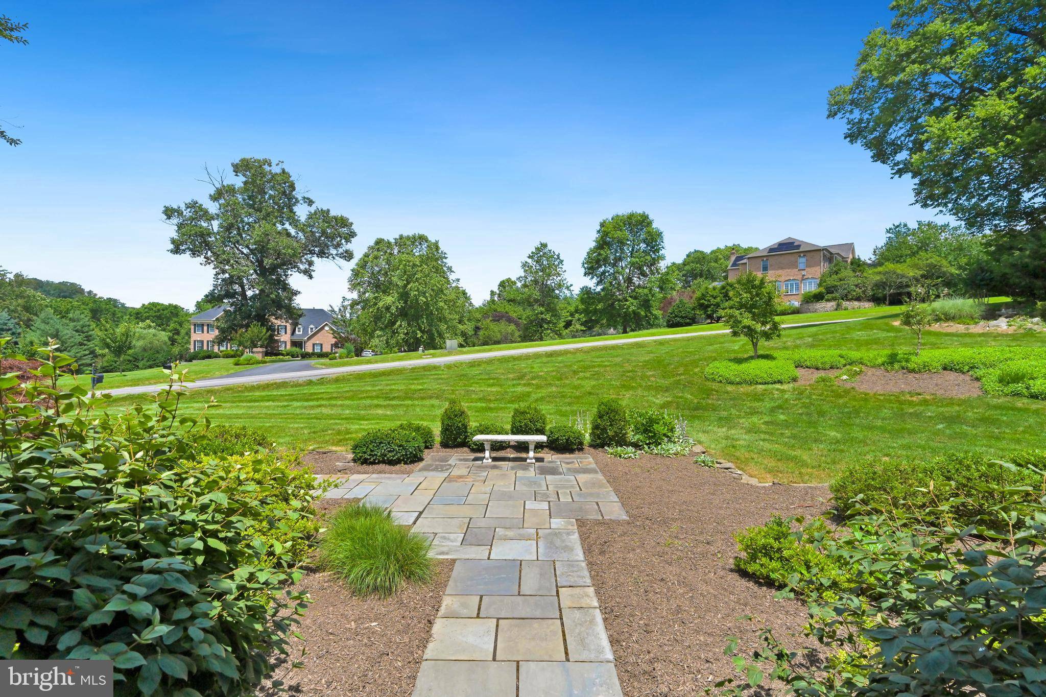 Leesburg, VA 20175,40623 CANONGATE DR
