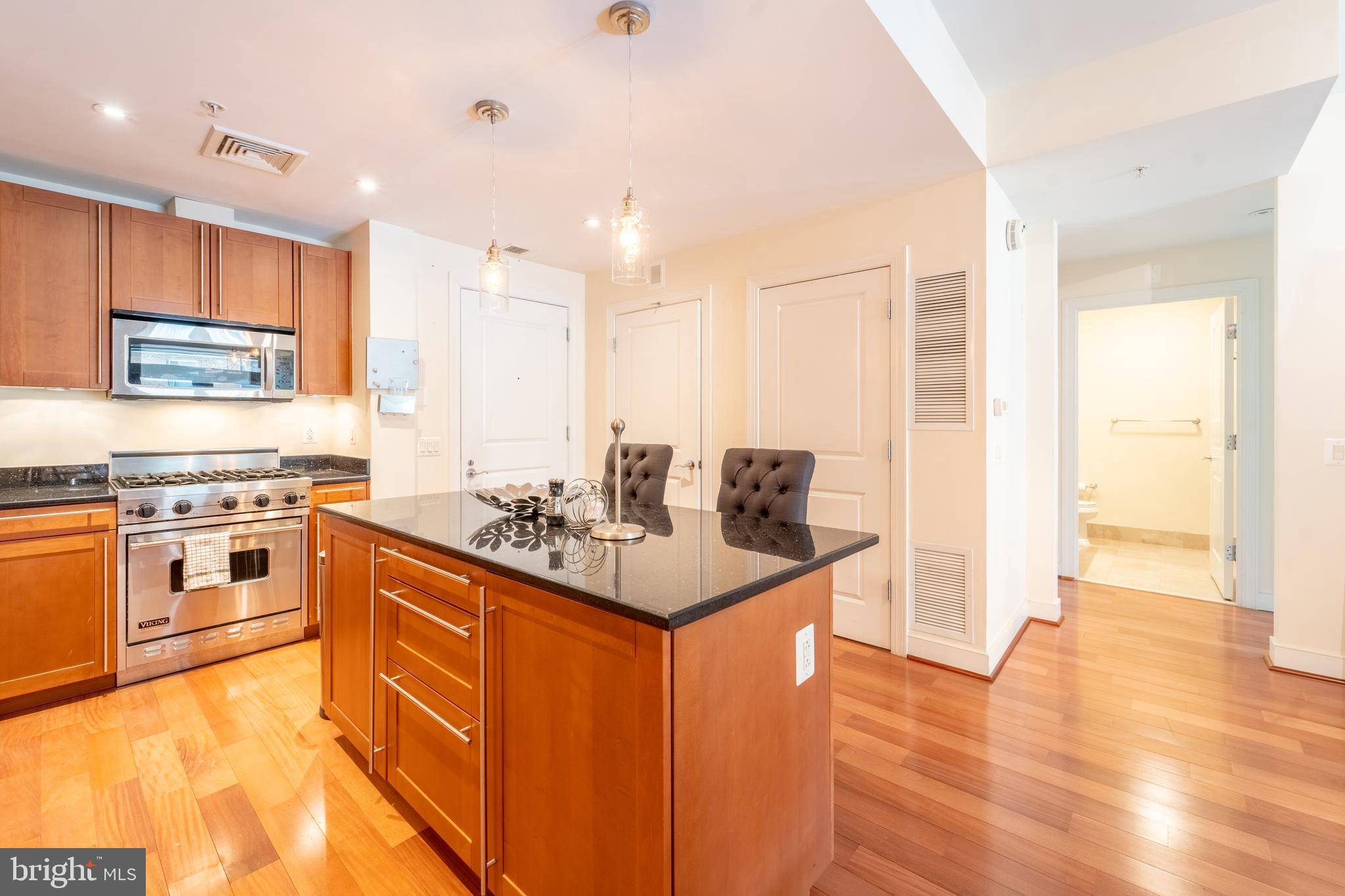 Washington, DC 20037,2425 L ST NW #542