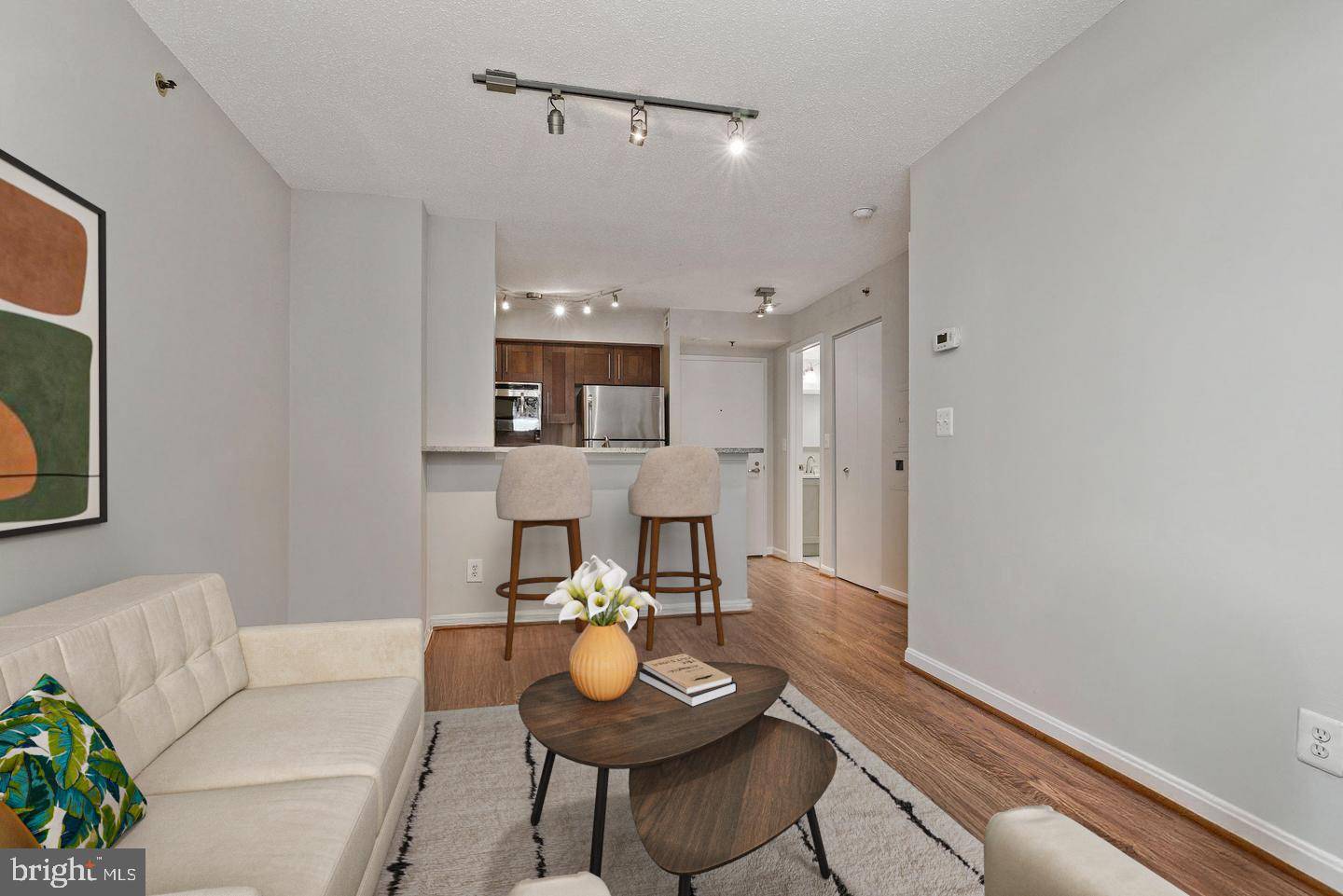Bethesda, MD 20814,7500 WOODMONT AVE #S609