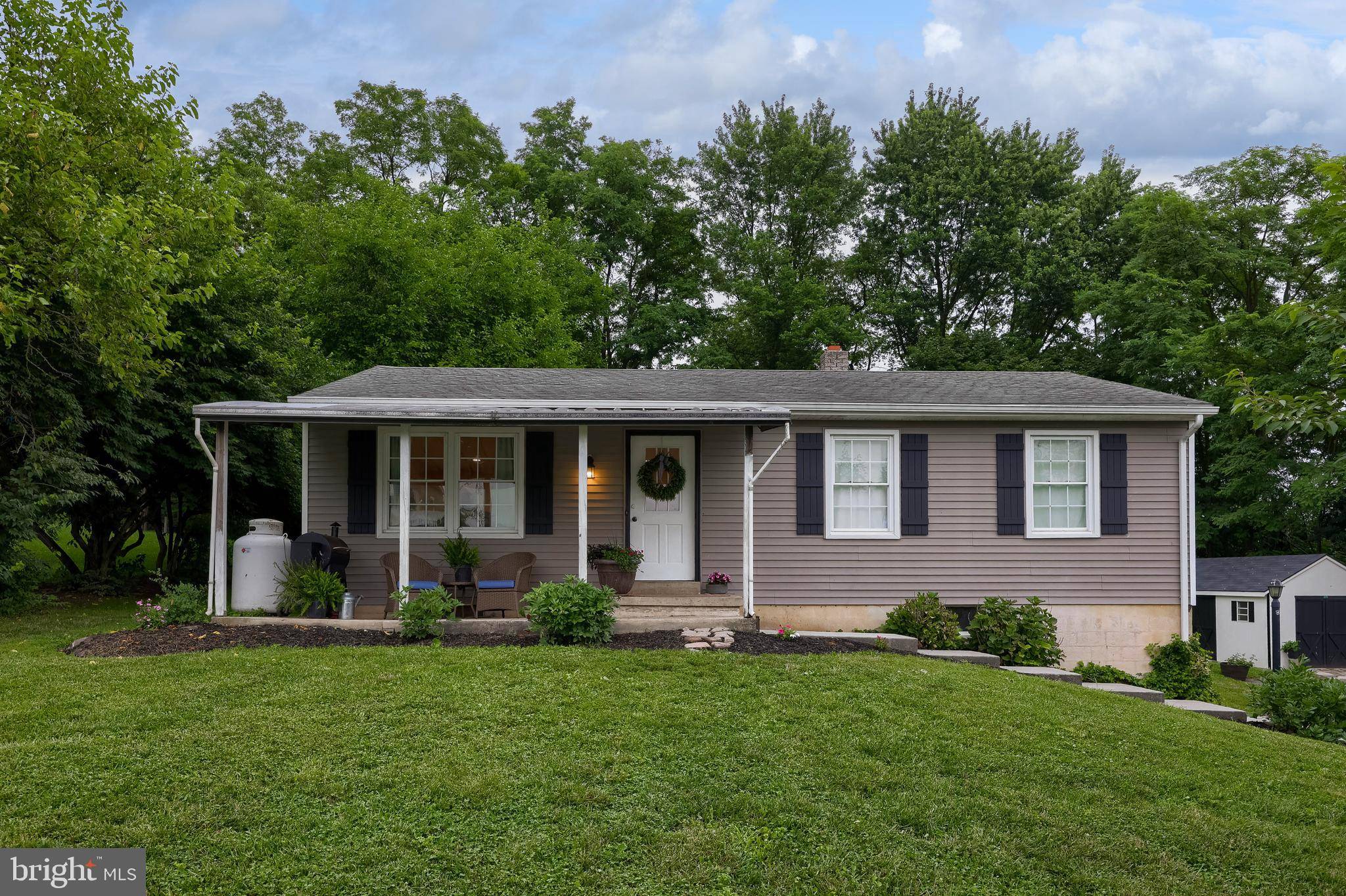 Newmanstown, PA 17073,210 PROSPECT HILL