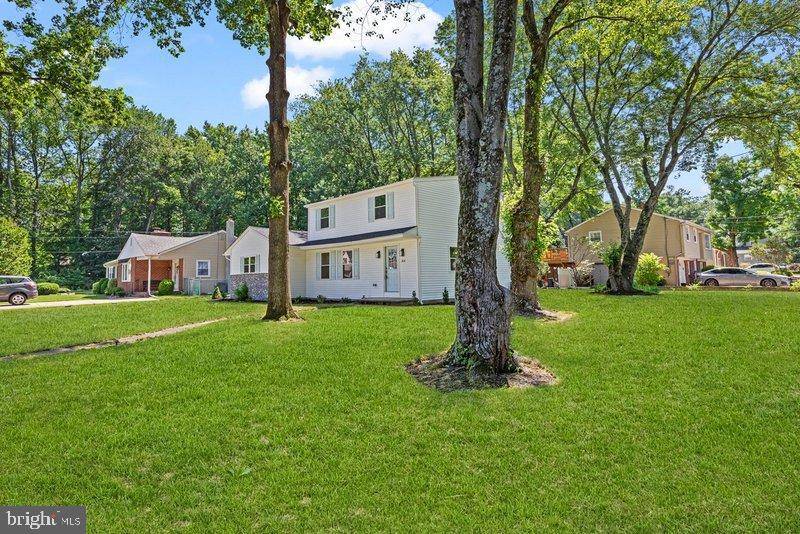 Cherry Hill, NJ 08002,814 MURRAY AVE