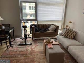 Washington, DC 20001,919 FLORIDA AVE NW #203