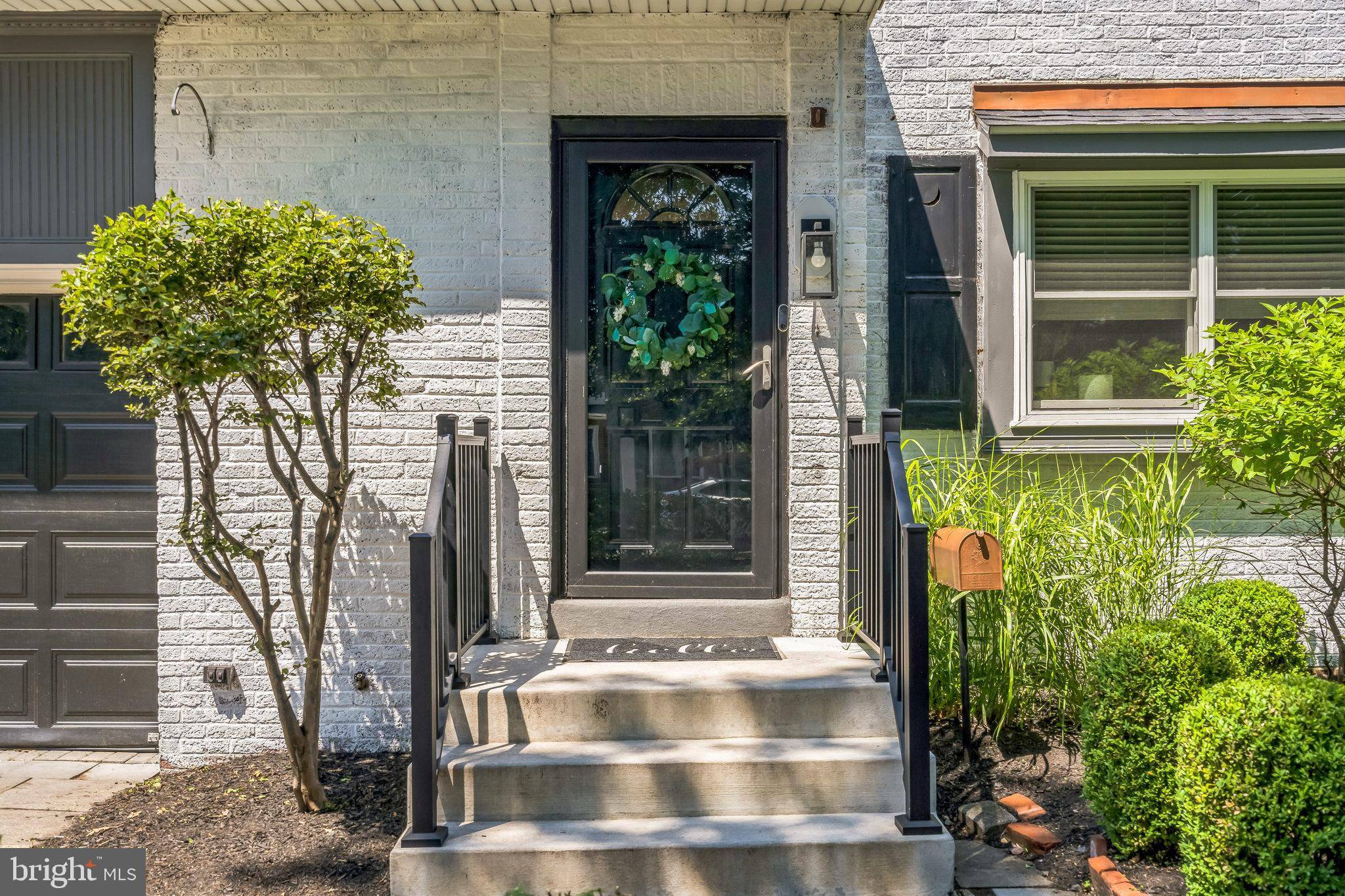 Haddonfield, NJ 08033,614 RADNOR AVE