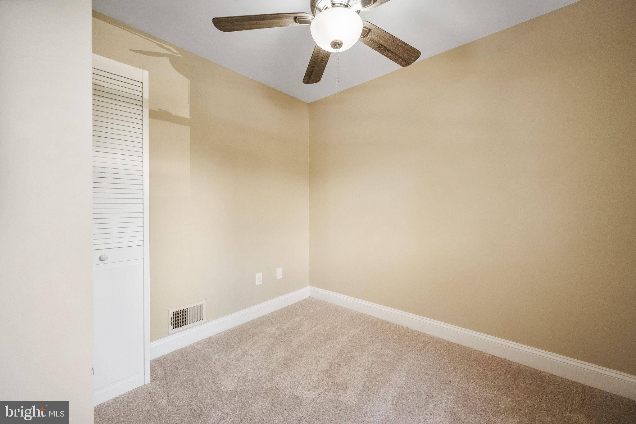 Sterling, VA 20164,86 SUGARLAND RUN DR