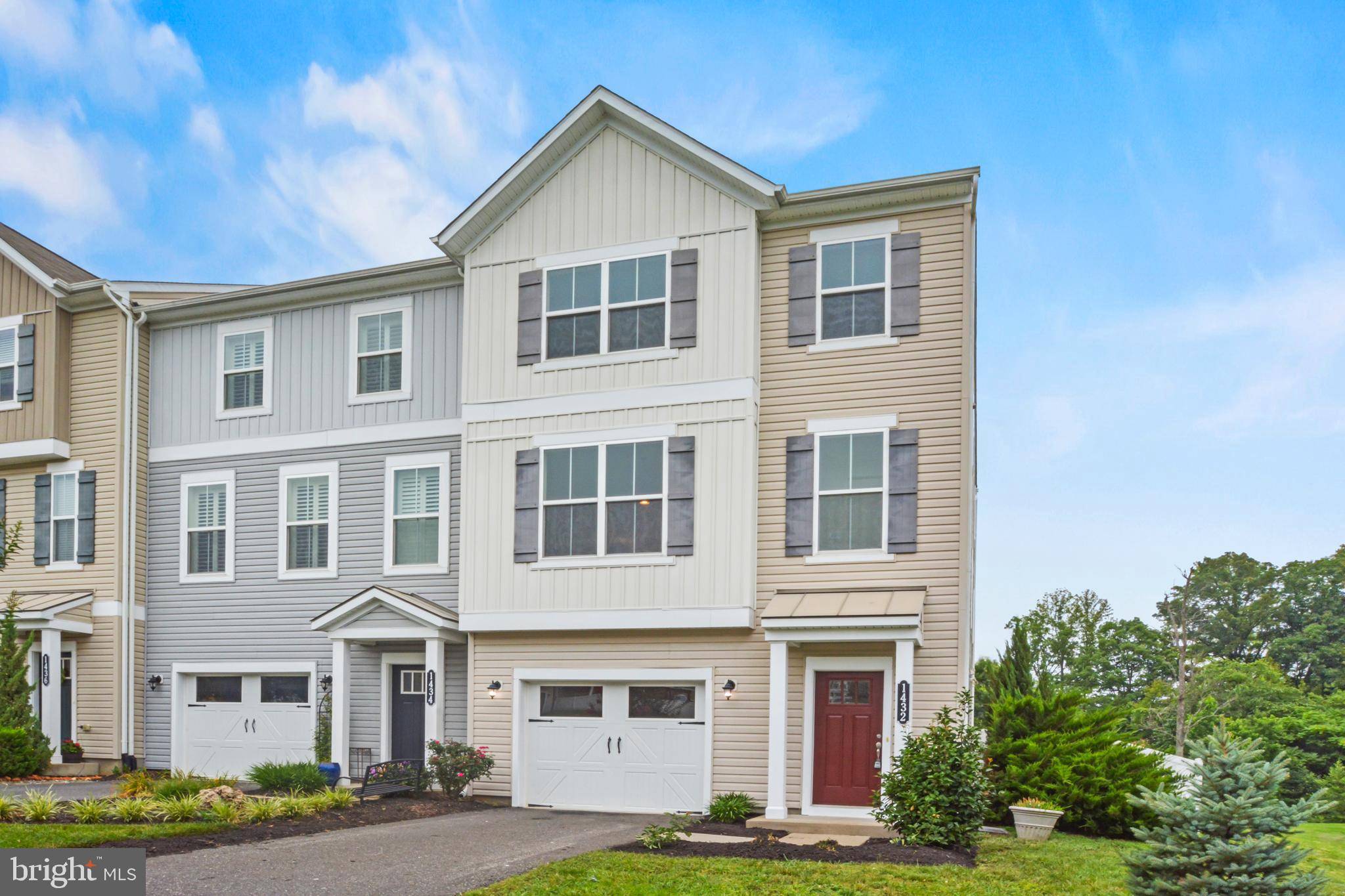 Fredericksburg, VA 22408,1432 TEAGAN DR
