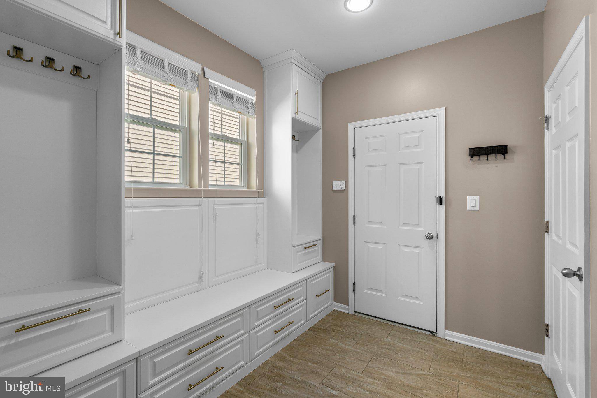 Severna Park, MD 21146,920 SAINT MARTINS LOOP