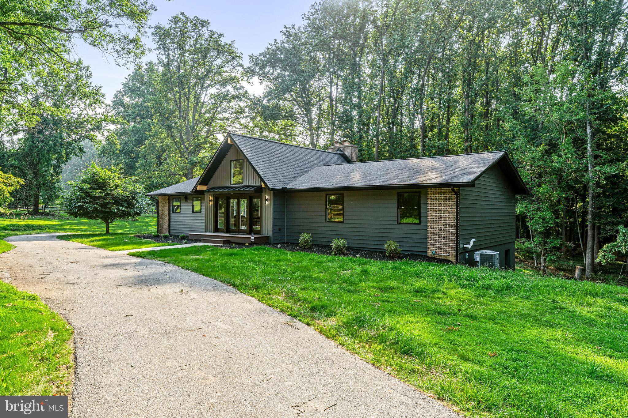West Chester, PA 19382,615 CRICKLEWOOD RD