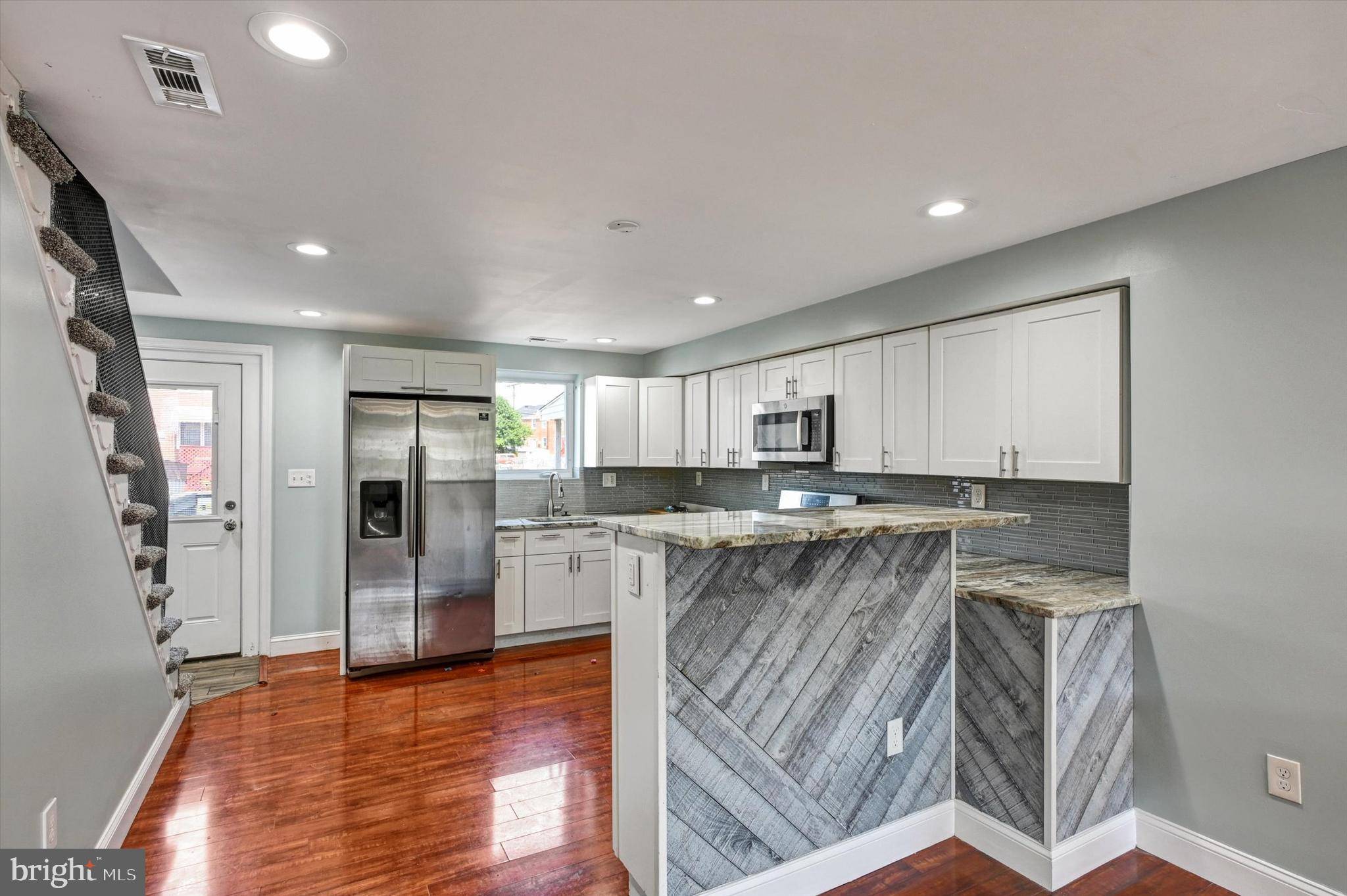 Dundalk, MD 21222,4045 SAINT MONICA DR