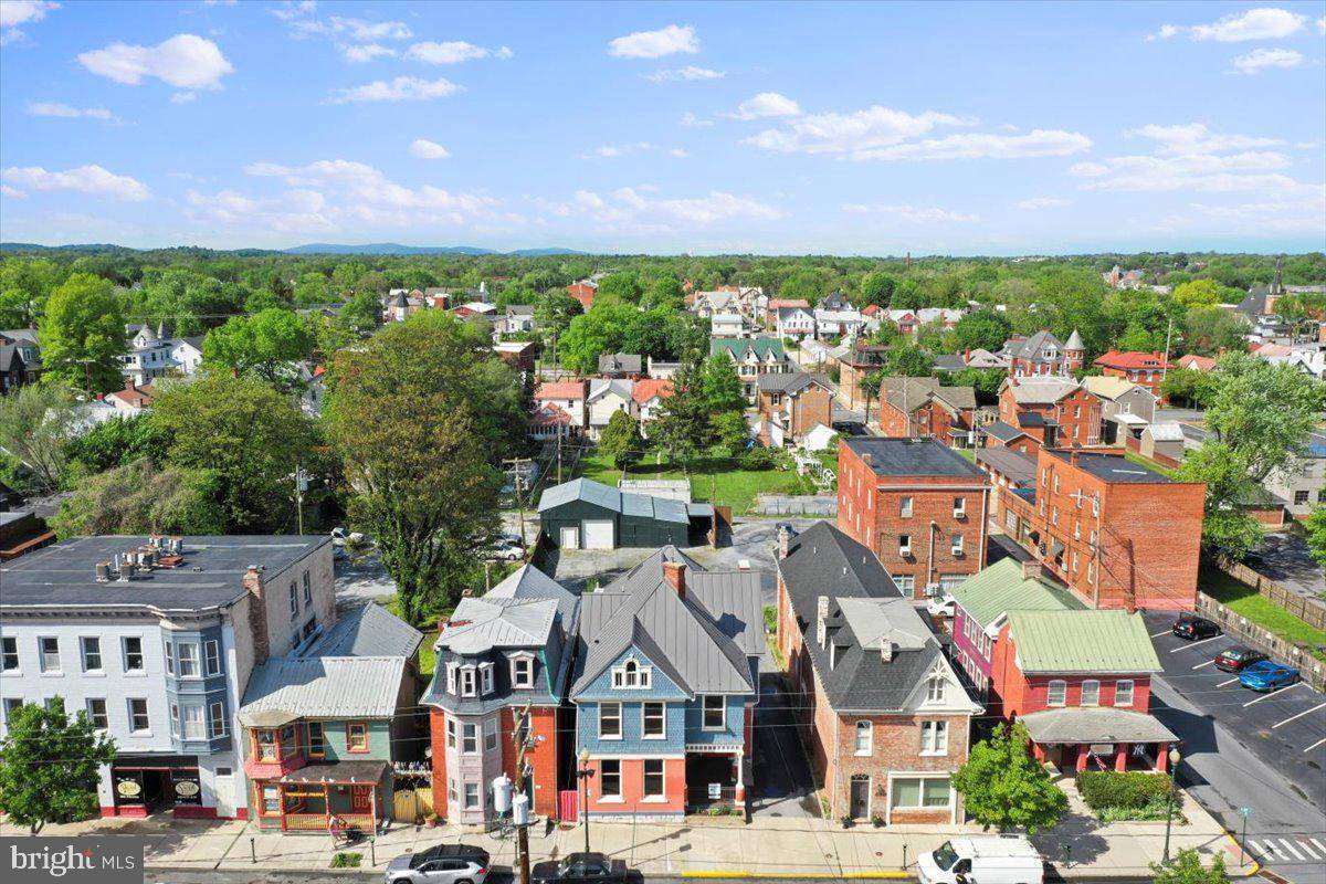 Martinsburg, WV 25401,408 KING ST #2D & 2E