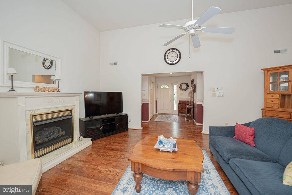 Cape May, NJ 08204,1 GOLDENROD CT