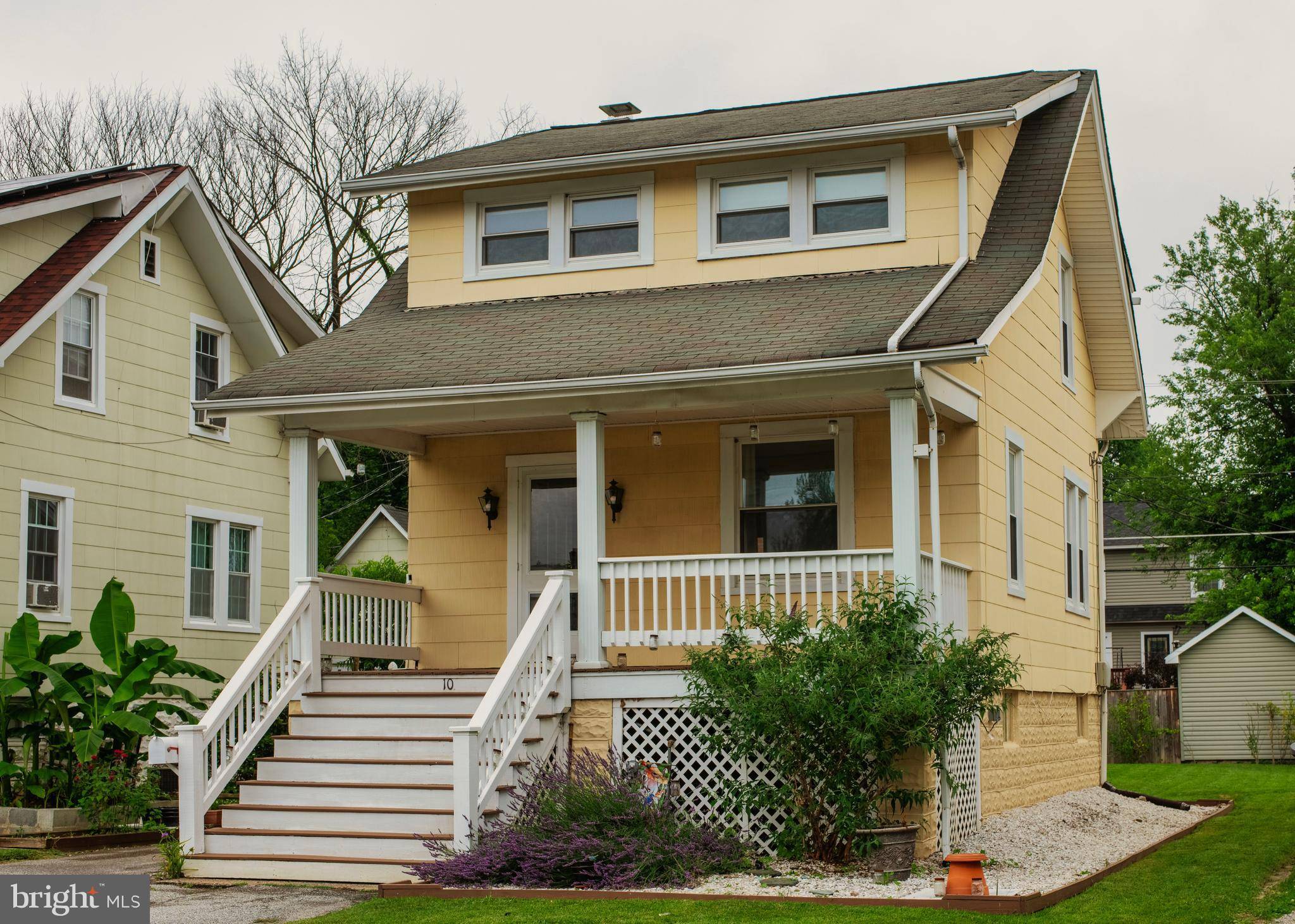 Pikesville, MD 21208,10 HAWTHORNE AVE