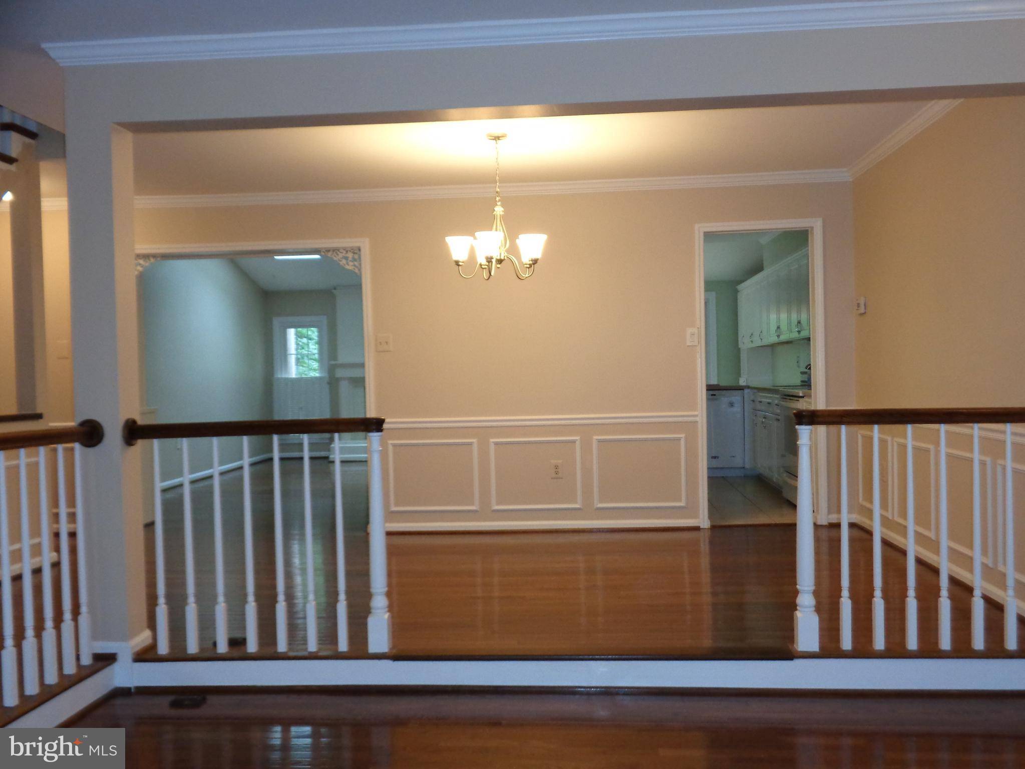 Burke, VA 22015,9811 BURKE POND LN