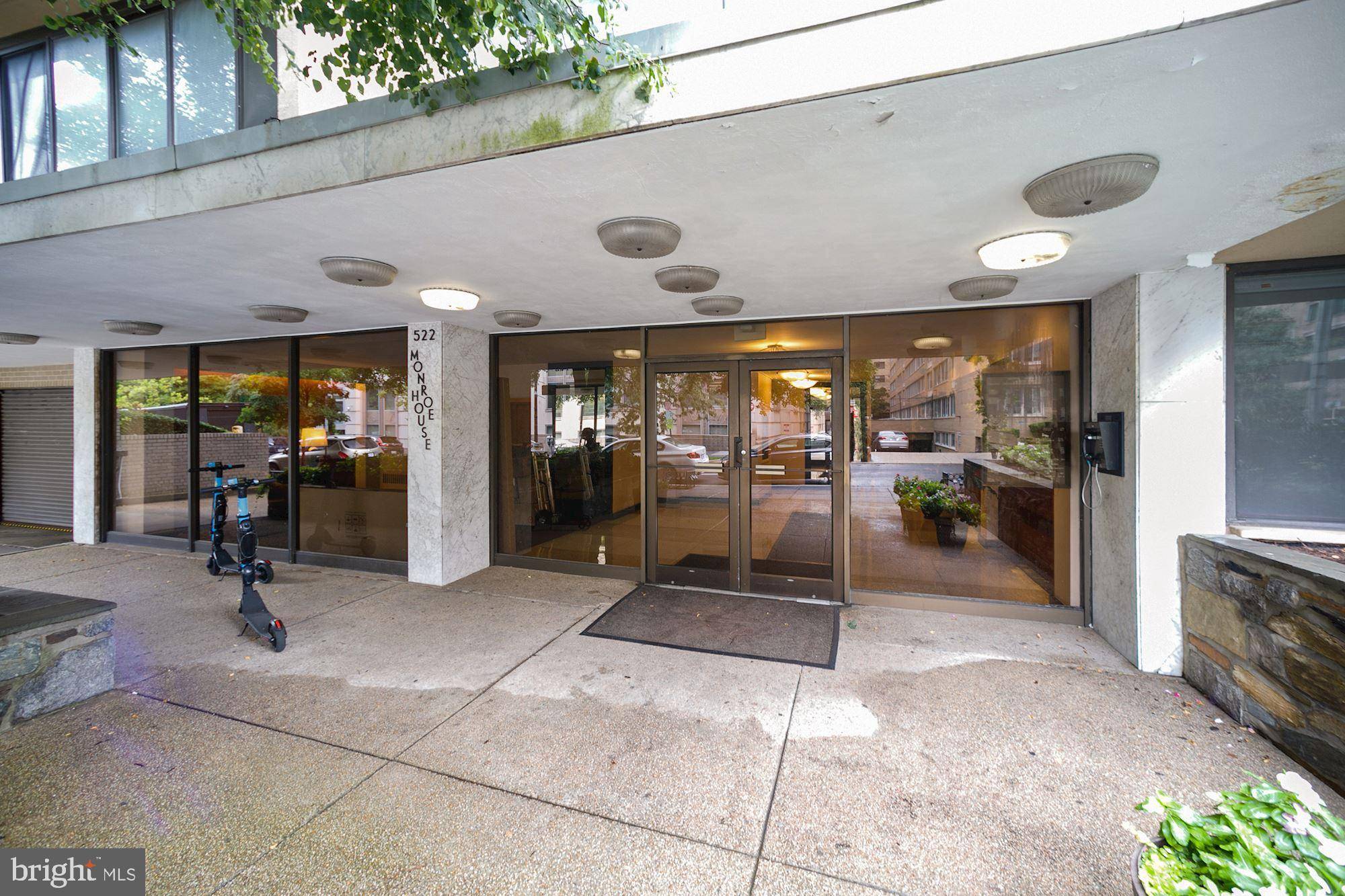 Washington, DC 20006,522 21ST ST NW #309