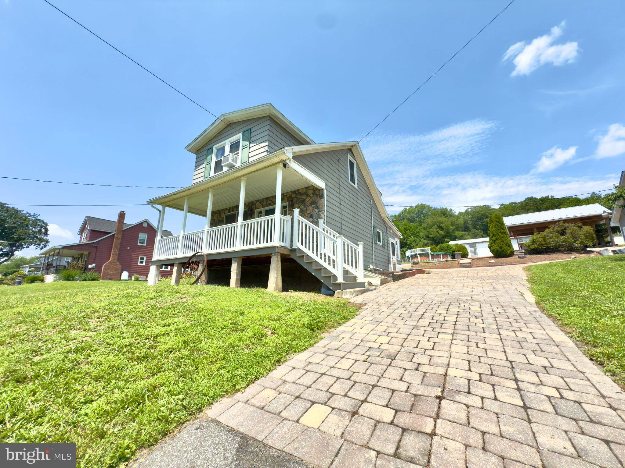 Paxinos, PA 17860,4513 STATE ROUTE 61