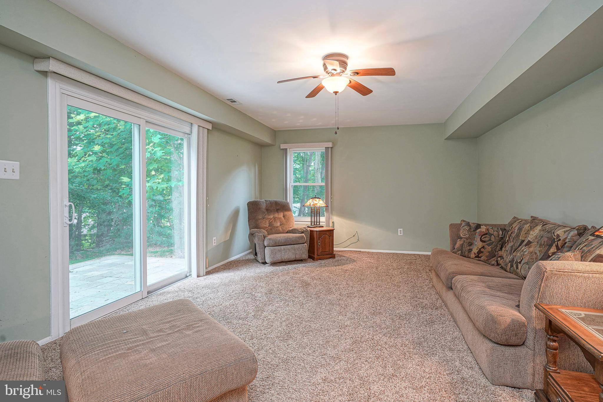 Sewell, NJ 08080,16 ELIZABETH CT