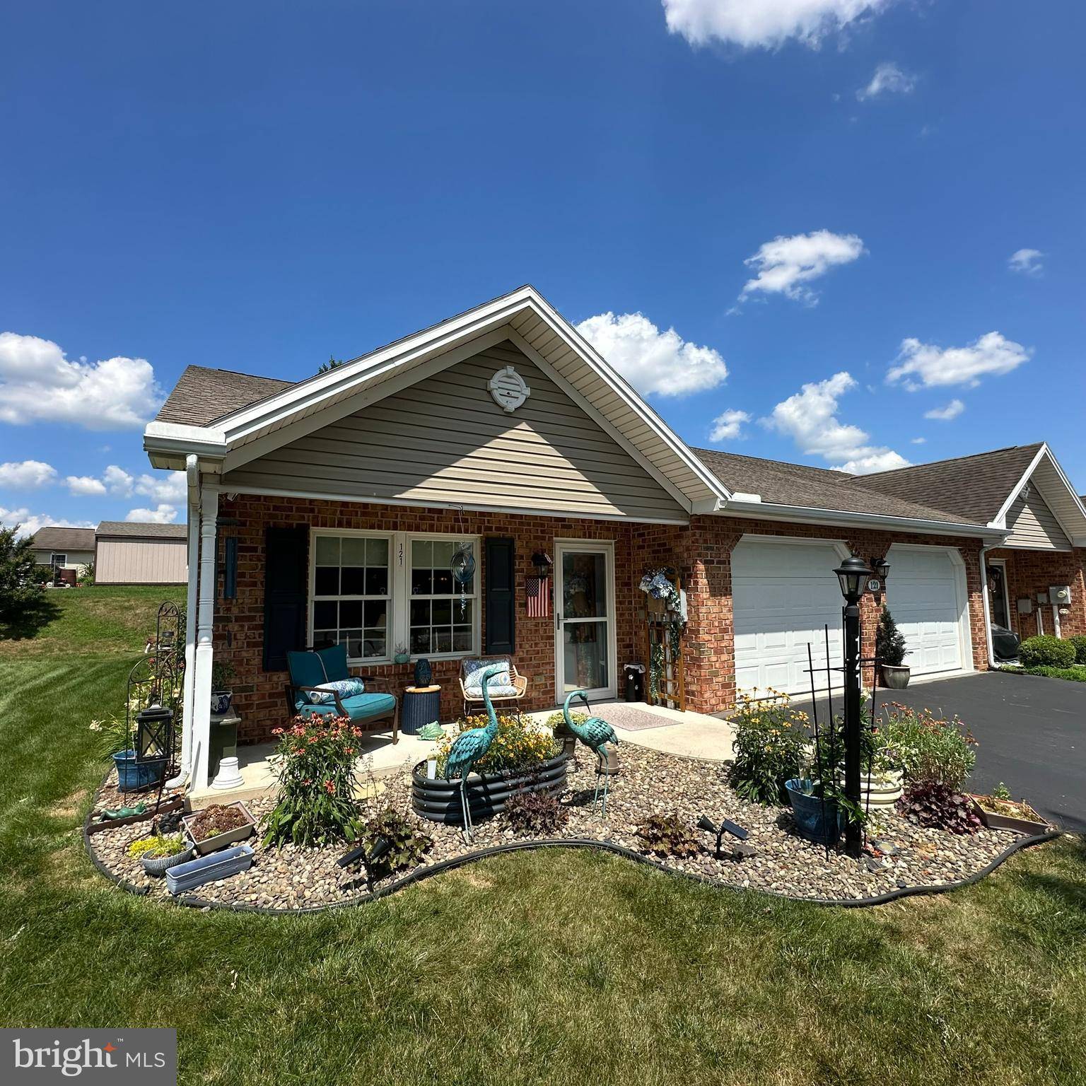 Shippensburg, PA 17257,121 CENTRAL WAY