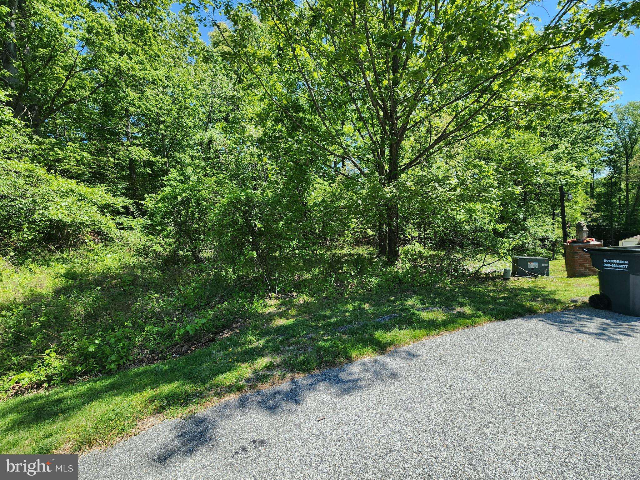 Dunkirk, MD 20754,9665 TARA DR