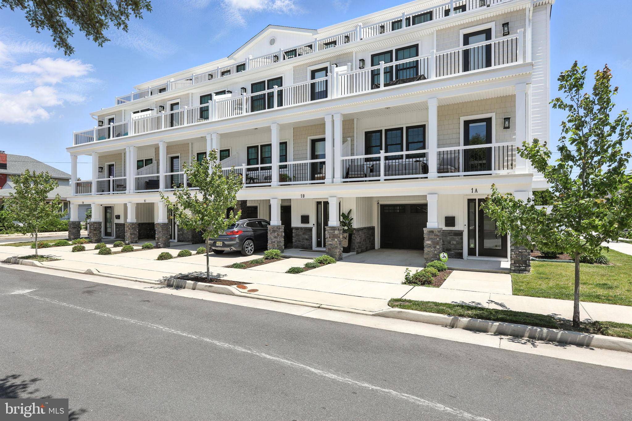 Ventnor City, NJ 08406,1 AUSTIN AVE #B