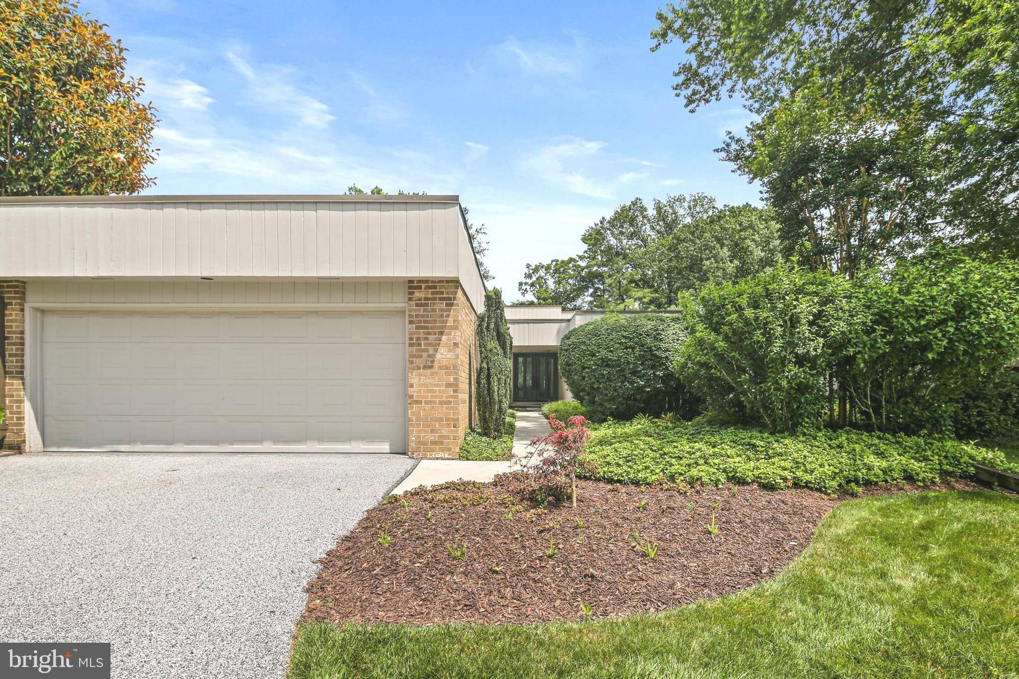 Baltimore, MD 21208,1 REGENCY CT #1