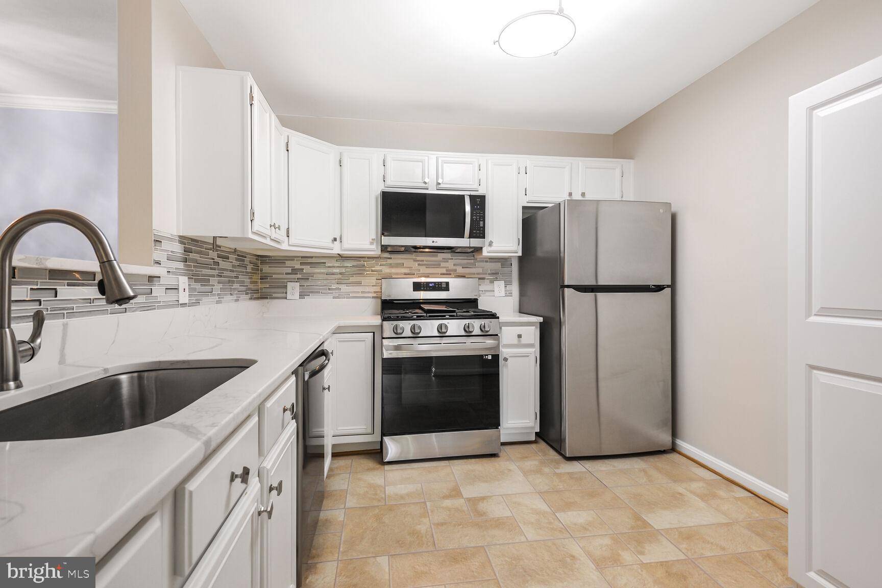 Germantown, MD 20874,20406 SHORE HARBOUR DR #4-A
